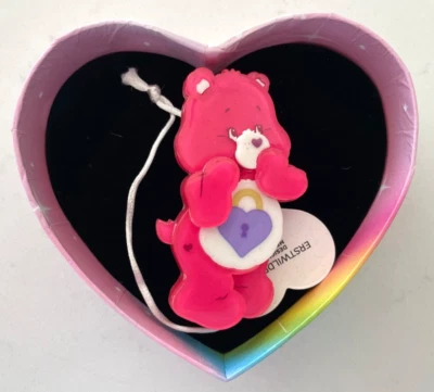 Broche urso secreto Firstwilder Care Bears novo com etiquetas - Imagem 1 de 4