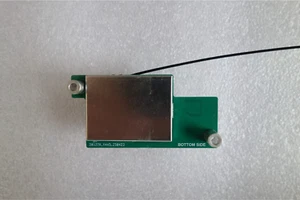 ICOM IC-9700 Kompatybilny z GPSDO (antena GPS i płyta wtryskowa w zestawie) Przytrzymanie - Zdjęcie 1 z 5