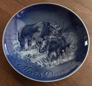 Bing And Grondahl B&G - Mother's Day Plate 2006 Black Rhino with Calf - Boxed - Picture 1 of 9