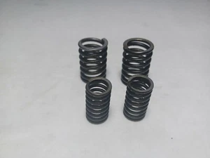 Vintage Honda US90 ATC90 Valve Springs  - Imagen 1 de 2