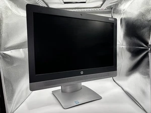 HP ProOne 600 G2, i7-6700, 8GB RAM, 500GB HDD, HD 530 GFX, Win11 - Picture 1 of 3