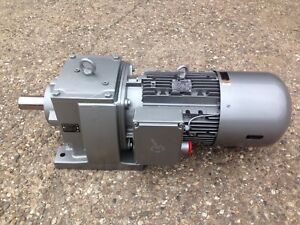 *NEW* NORD SK-132MH/4 AC GEARED DRIVE MOTOR gearmotor 7.5kw/10hp 222rpm BRE100HL