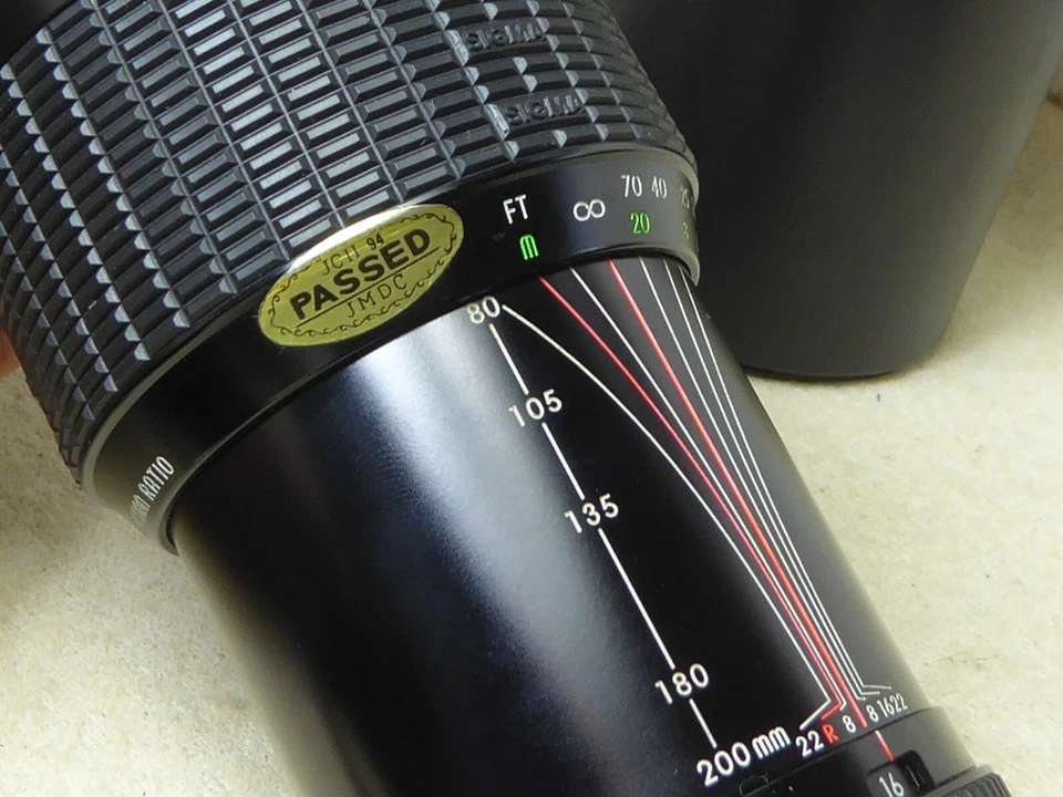 Sigma High Speed Zoom MC 80-200mm 1:3.5-4 Canon FD ae1 f1 av at etc  - Image 1 of 4