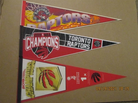 NBA Toronto Raptors Circa 2019 NBA CHAMPIONS Lot of 2 & Slam Dunk Pennants Cover