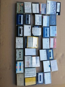 Lotto di 31 videogiochi COMMODORE - Foto 1 di 4
