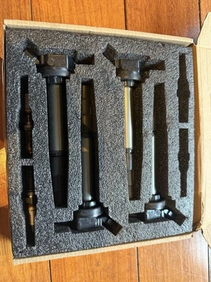 4x bobinas de encendido + bujías para Toyota Prius 2010-2015 / Prius V 2012-2017 Foto 1 de 2