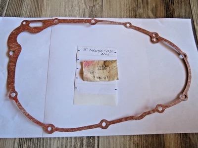 Junta de cubierta de embrague Kawasaki KZ 400 1974-78 KZ400 14046-031 OM31 NUEVO OEM Foto 1 de 2