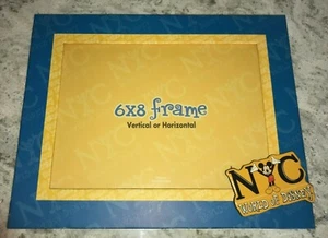 Marco de fotos NYC World of Disney Mickey Mouse azul/amarillo 6 X 8 - Imagen 1 de 4