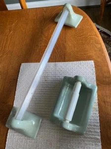 70s style bathroom accessories - mint green - Picture 1 of 4