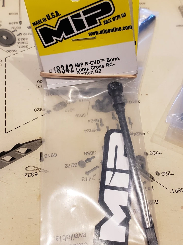 MIP 18342  MIP R-CVD Bone Long Front  Cross RC Demon G2 Rock Crawlers - Image 1 of 3