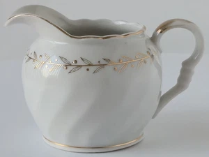 Lefton China Golden Laurel Pattern #2427 Creamer dipinto a mano 2 7/8" H Vintage - Foto 1 di 6