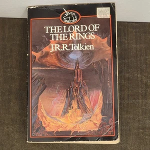 The LORD of the RINGS PB (Unicorn) by J. R. R TOLKIEN One Volume All 3 Stories - Picture 1 of 16