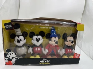Raro Disney Mickey True Original 90 Years Magic 2018 Coleccionista 8" Juego de Peluche Nuevo en Caja - Imagen 1 de 6
