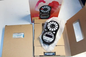 ROLAND VT-12 Vocal Trainer VT-12-BK Complete Vocal Trainer W/BOX AND PAPERS - Picture 1 of 4