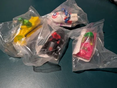 Hardees 1990 - Marvel Super Heroes - Juego completo de 4 MIP She-hulk  Foto 1 de 2