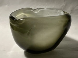 VENETIAN MURANO CASED GLASS FREEFORM ASHTRAY ALFREDO BARBINI 1960s - Picture 1 of 14