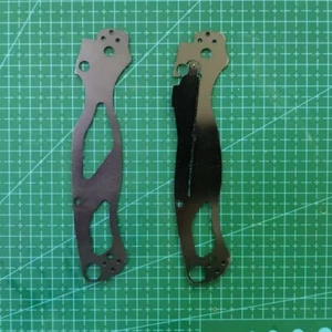Black Weightless Stainless Steel Liners Spacer For Spyderco C81 Paramilitary2 - Picture 1 of 8