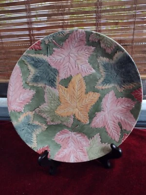 Chinese PLATE Maple Leaves in Late Summer / Fall Colors 10" Foto 1 de 4