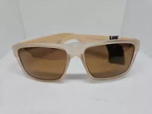 Steve Madden Designer Nude Wooden Arm Polarized Sunglasses NWT - Picture 1 of 7