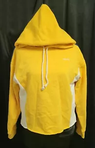NWT Cropped Unisex Yellow Levi's Hoodie Size M - Picture 1 of 5