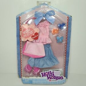 Mattel 2006 Holly Hobbie Design My Style Fashion Pink Blue Doll Accessories 