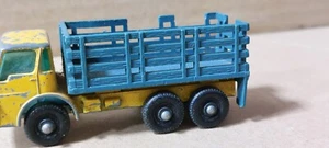 Vintage Matchbox No. 4 Stake Truck 1967 Lesney Diecast Yellow/Green 3-Axle - Picture 1 of 10