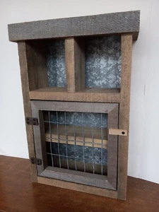Primitive Rustic Free Standing Cubby Shelf Cabinet 18" x 12" x 4.5" Weathered - Picture 1 of 10