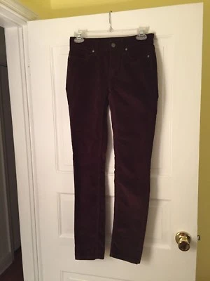 Calça jeans Calvin Klein Ultimate de veludo skinny VINHO tamanho 2 X 30 - Imagem 1 de 4