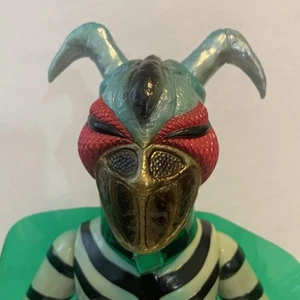 Toei Retro Soft Vinyl Collection Medicom Toy Sofubi Kamen Rider - Mantis Man - Picture 1 of 6
