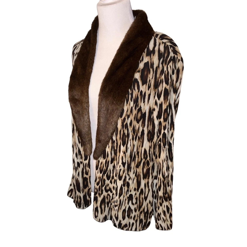 Chaqueta Chico's Cuello Piel Sintética Estampado Leopardo Marrón Estampado Animal Talla 2 L Foto 1 de 4