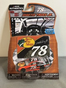 Martin Truex Jr 2017 Bass Pro Shops 1/64 Diecast - Picture 1 of 1