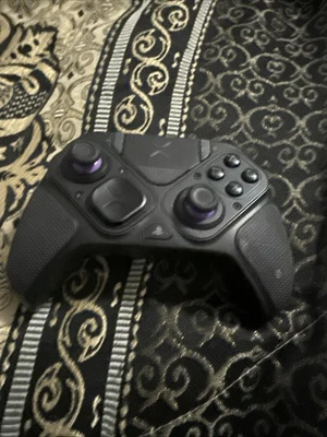 Victrix Pro BFG Controller Dongle Not Included And Won’t Turn On - Image 1 of 4