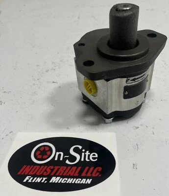 Parker 3319111528 Hydraulic Pump. - Image 1 of 4