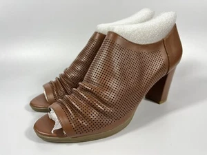Bella Vita Women's Block Breathable Heeled Sandal in Brown US SIZE 9.5WW - Picture 1 of 12
