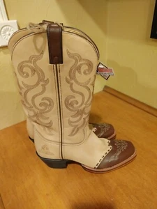 NWT Ladies Rocky Cowboy Boots Size 7.5 - Picture 1 of 5