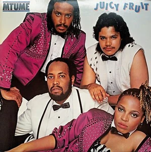 Mtume  - Juicy Fruit [LP] | Epic - PE 38588 | NM/EX - Bild 1 von 2