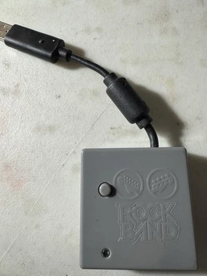 Rock Band PS3 гитара Fender Stratocaster USB ключ PGTSELEA2B VFRHMXDNG03 - Изображение 1 из 3