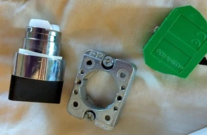 Automation Direct On/Off Switch GCX1300 - Picture 1 of 3