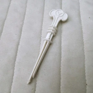Vintage Quick Curl Barbie Hair Curling Wand Curler Tool White - Picture 1 of 5