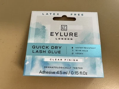 Cola para cílios Eylure secagem rápida, acabamento transparente, sem látex, fl oz 4,5 ml/0,15 - Imagem 1 de 2