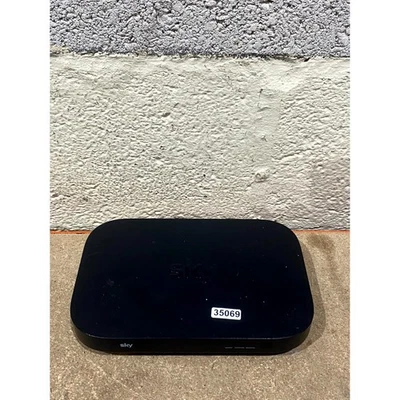 Sky Q Hub ER115 Broadband Modem Router Black Wireless 2-Ethernet Ports Dual-Band - Image 1 of 4