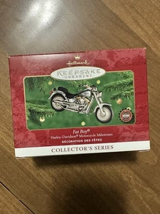 Harley Davidson Fat Boy 2000 Hallmark Keepsake Ornament nuevo en caja - Imagen 1 de 6
