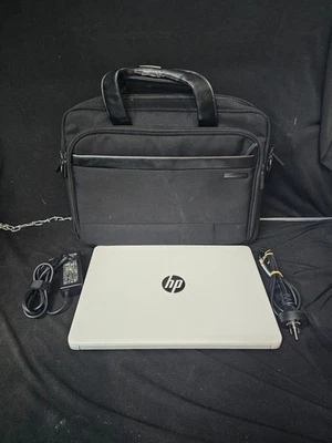 HP 14S-DQ3077TU INTEL CELERON N4500 @ 1.1GHZ|4GB RAM - image 1 of 4