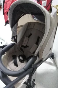 Trio Chicco Love Motion (seggiolino per auto, navicella e passeggino) - Foto 1 di 3