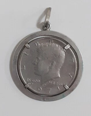 Ciondolo Con Moneta In Argento 1971 - Immagine 1 di 2