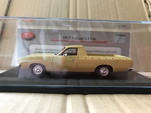1/43 TRAX TRR184B 1973 Valiant VJ Ute – Beige - Picture 1 of 7
