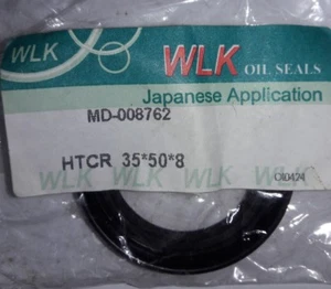 Mitsubishi CAMSHAFT  OIL SEAL md-008762 - Picture 1 of 2