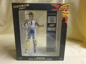 MINICHAMPS VALENTINO ROSSI 1/12 FIGURE 2010 Sepang - 46 Victories - Picture 1 of 6