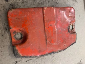 VINTAGE JI CASE 830  GAS  ROW CROP TRACTOR -FRONT HSNG / STEERING COVER - Picture 1 of 2