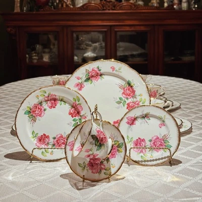Royal Stafford Birkley Rose 35pc Dinner Set for 7 Gold Rim Bone China MINT - Image 1 of 4